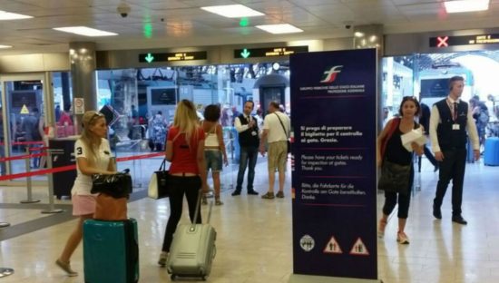 Street photography, possibile senza consenso se non viene diffusa?