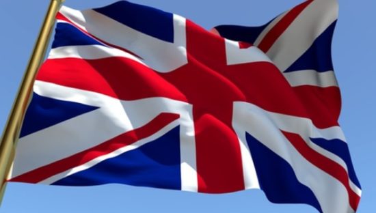 Londra sta usando i dati riservati dei pazienti contro il coronavirus?