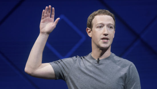 Facebook, Zuckerberg tenta di de-responsabilizzarsi chiedendo regole agli Stati