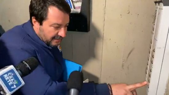 Salvini al citofono? Ha violato la privacy
