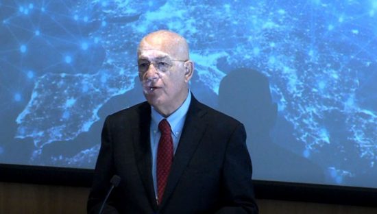 Soro: 'Sì al tracciamento dei contatti ma con un decreto temporaneo'