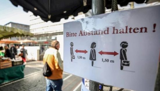 Covid-19, Germania studia certificato sanitario digitale per chi guarisce