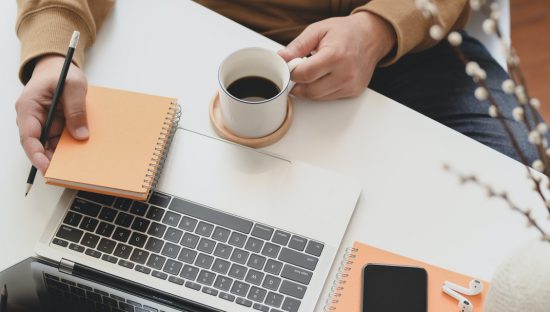 Black Friday, 8 italiani su 10 pronti a cedere dati personali in cambio di sconti