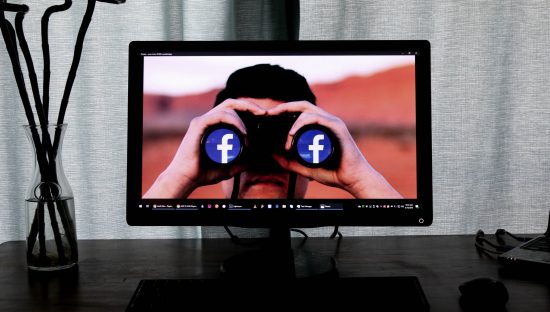 Facebook, sanzione di 650 milioni per registrazione non autorizzata dati biometrici utenti
